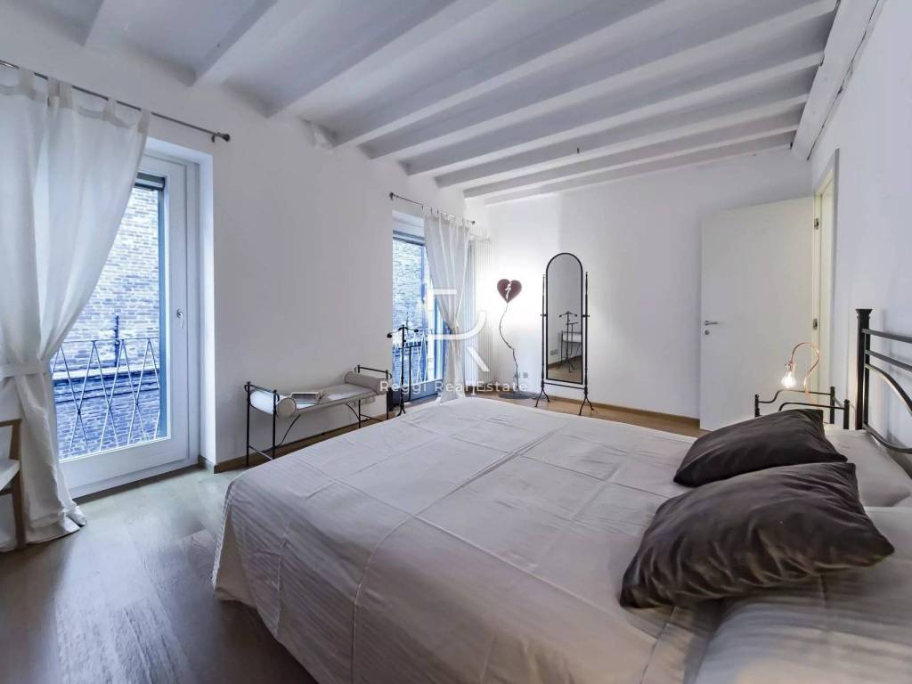 appartamento in vendita a Milano in zona Brera