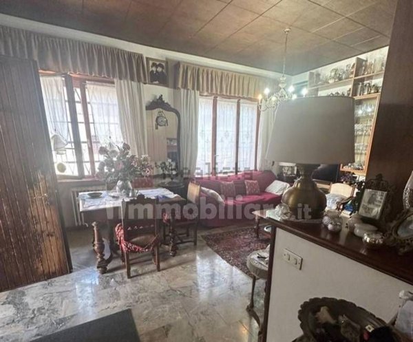casa indipendente in vendita a Milano in zona Bovisasca