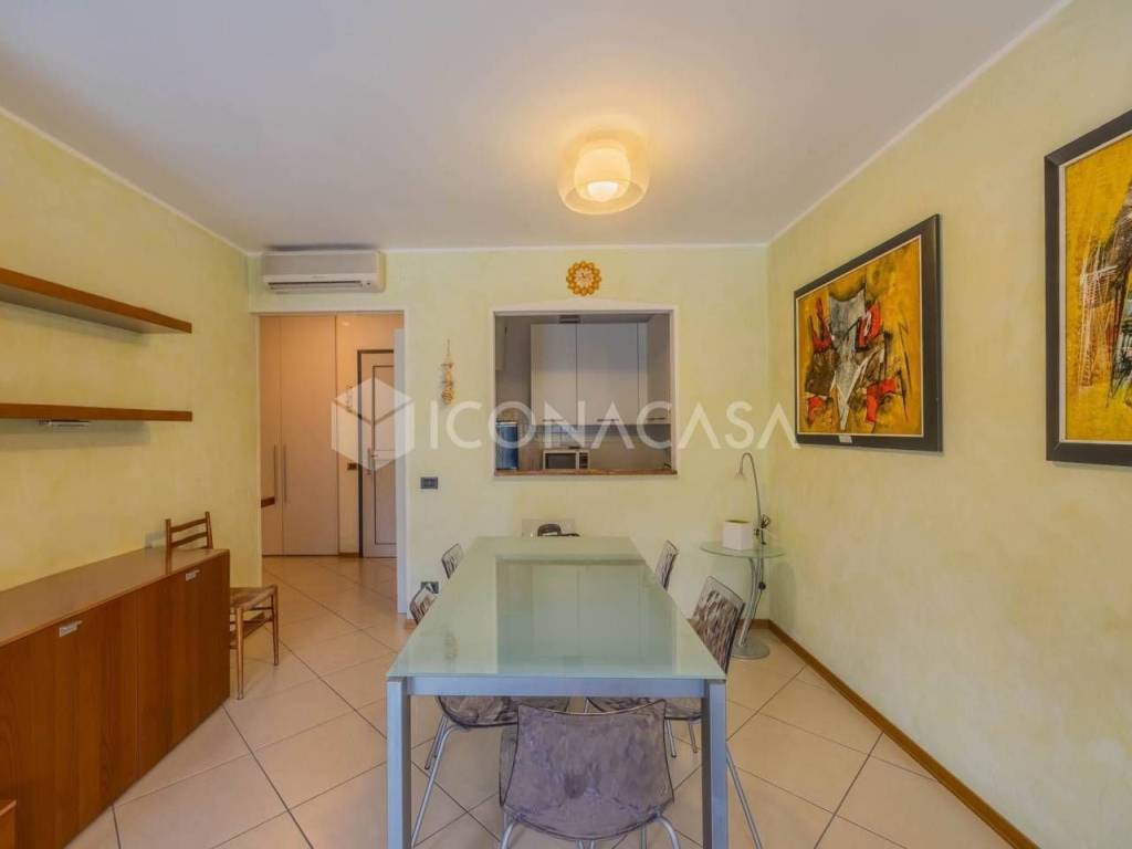 appartamento in vendita a Milano in zona Centro Direzionale