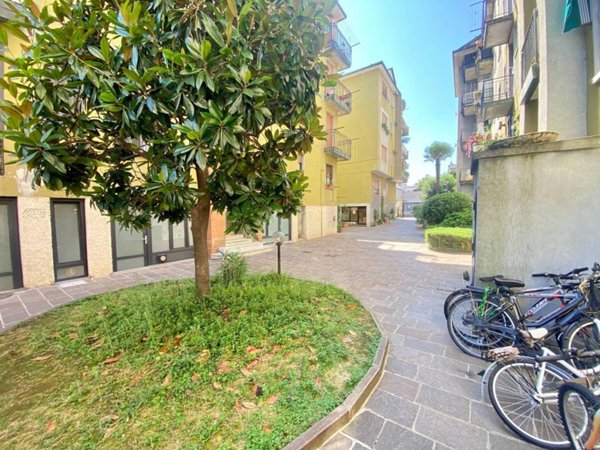 appartamento in vendita a Milano in zona Adriano