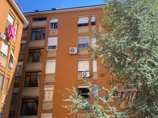appartamento in vendita a Milano in zona Niguarda