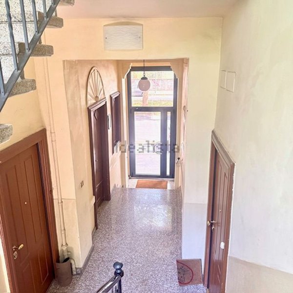 appartamento in vendita a Milano in zona Lorenteggio