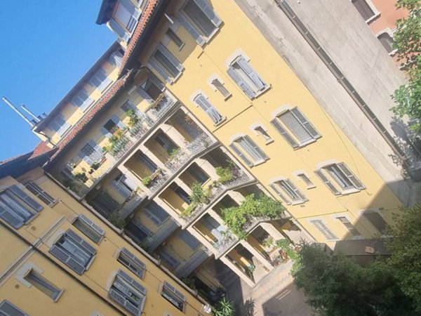 appartamento in vendita a Milano in zona Isola