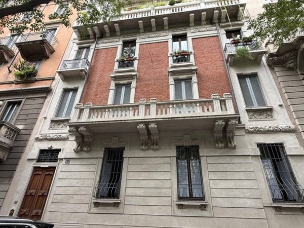 appartamento in vendita a Milano in zona Centro Direzionale
