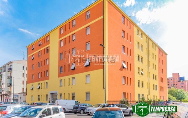 appartamento in vendita a Milano in zona Baggio