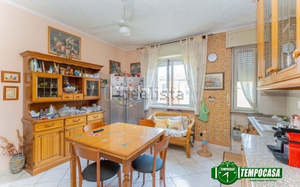 appartamento in vendita a Milano in zona Baggio