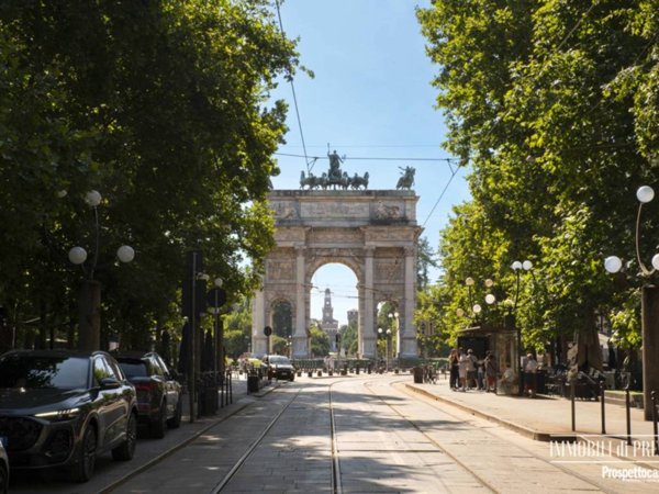 appartamento in vendita a Milano in zona Sempione