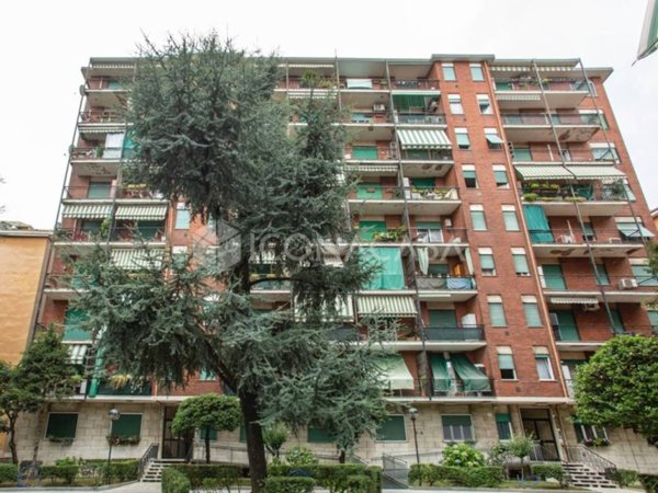 appartamento in vendita a Milano in zona Affori