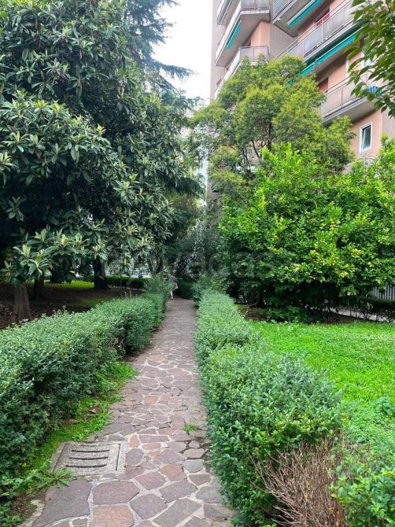 appartamento in vendita a Milano in zona Affori