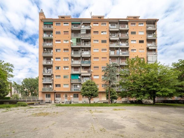 appartamento in vendita a Milano in zona Crescenzago