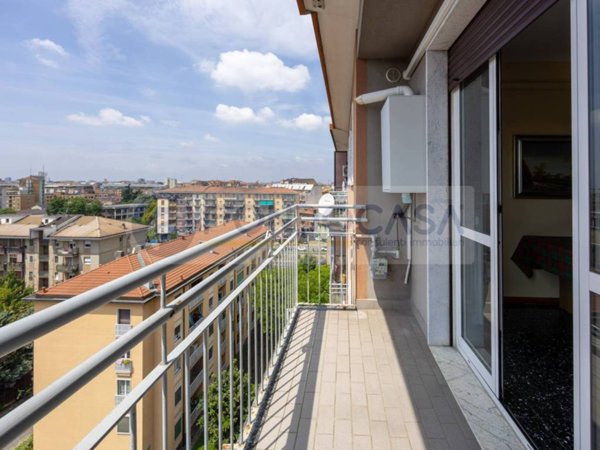 appartamento in vendita a Milano in zona Crescenzago