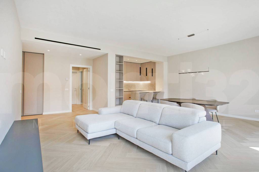 appartamento in vendita a Milano in zona Porta Garibaldi