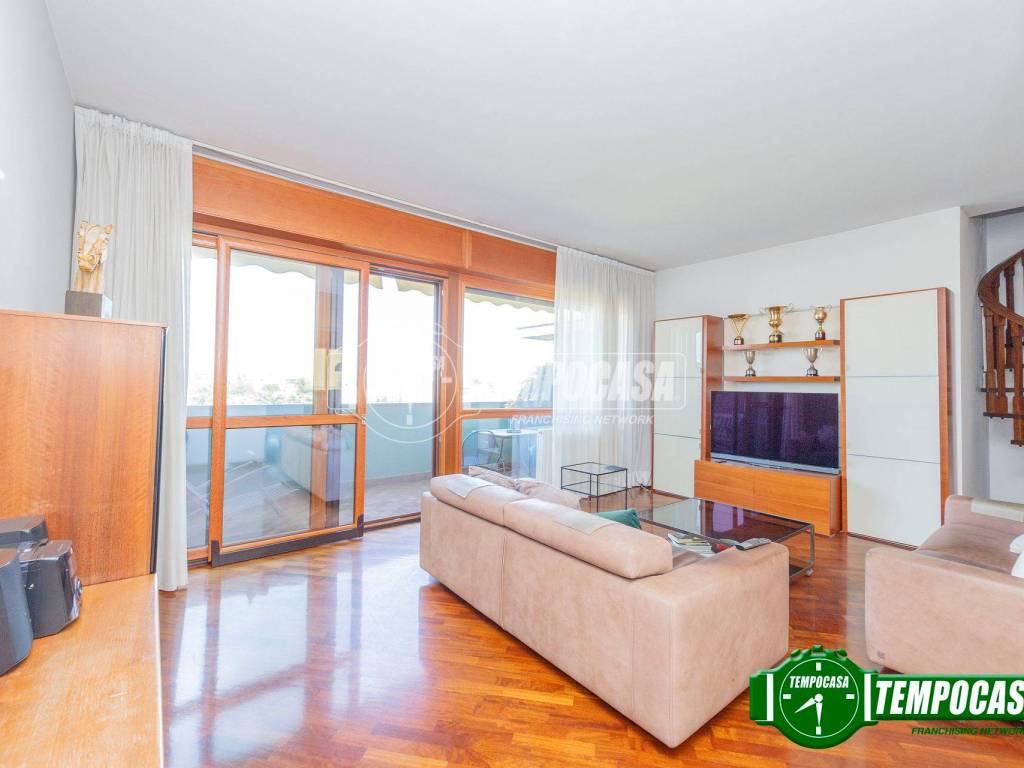 appartamento in vendita a Milano in zona Garegnano