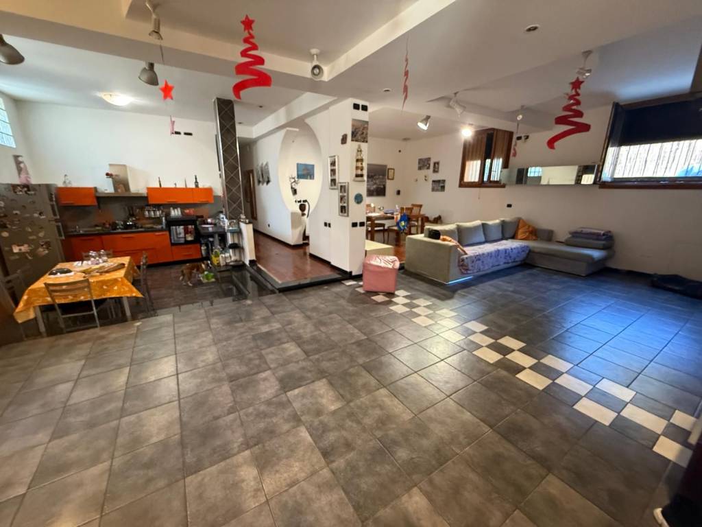 appartamento in vendita a Milano in zona Bovisa
