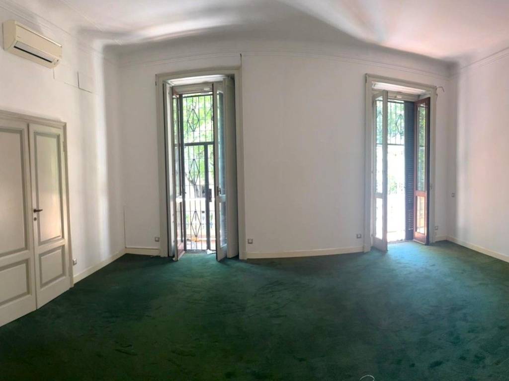 appartamento in vendita a Milano in zona Porta Venezia