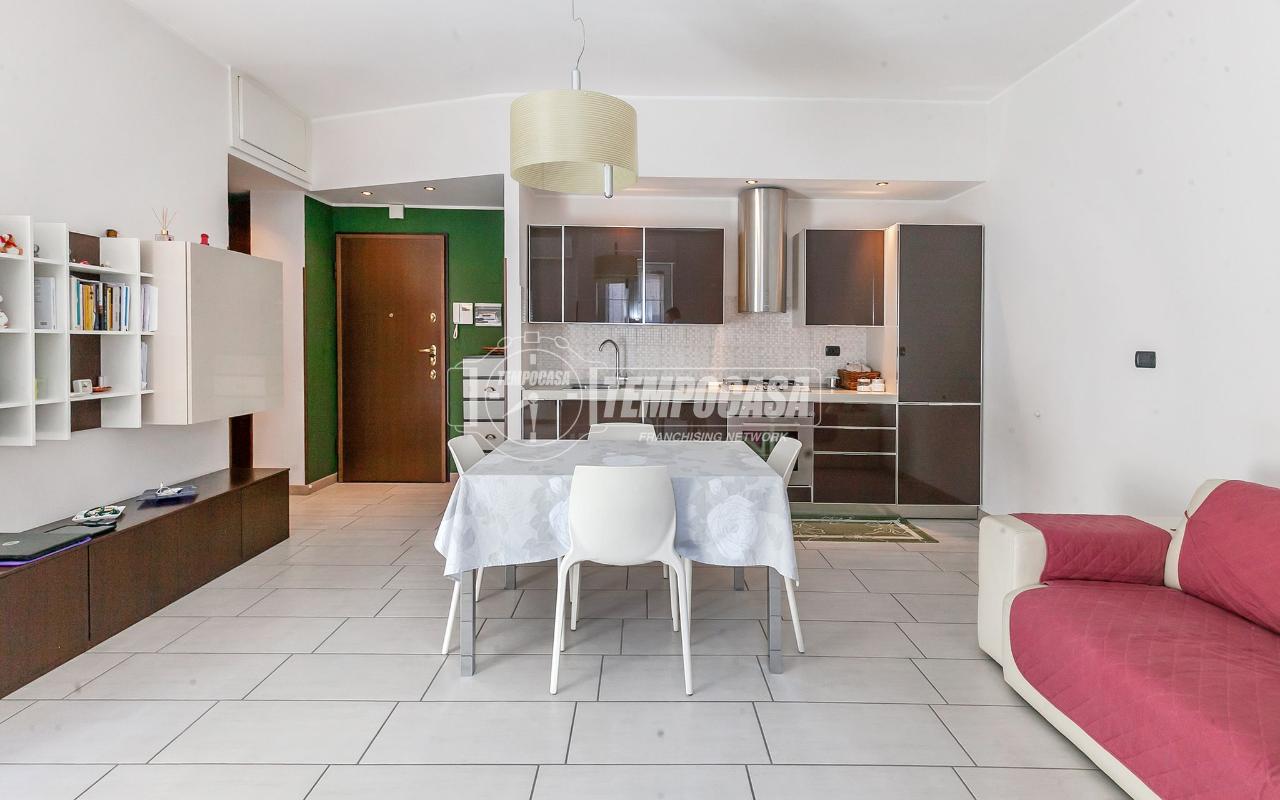 appartamento in vendita a Milano in zona Bovisa