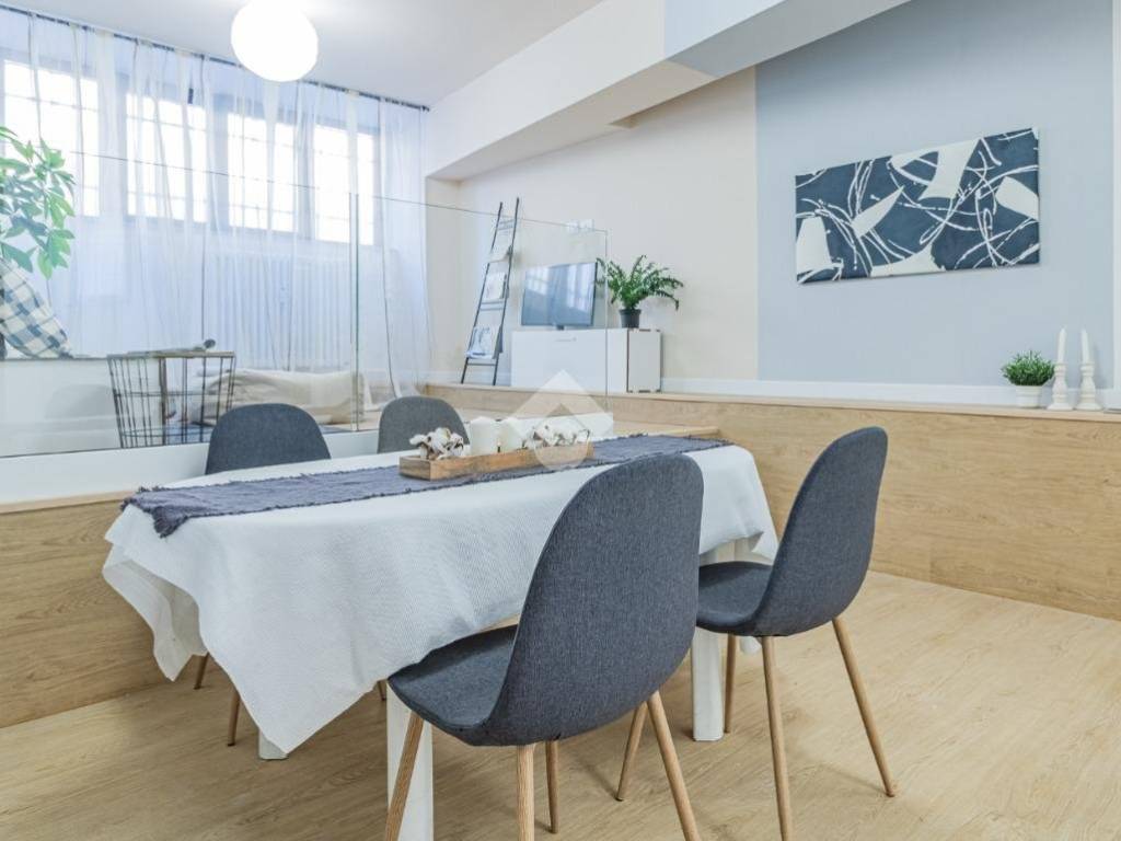appartamento in vendita a Milano in zona Porta Vittoria