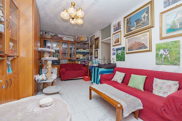 appartamento in vendita a Milano in zona Gorla