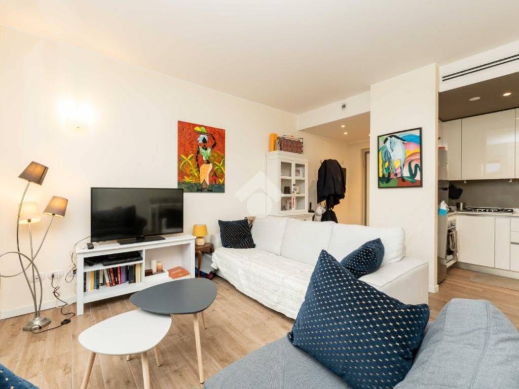 appartamento in vendita a Milano in zona Corvetto