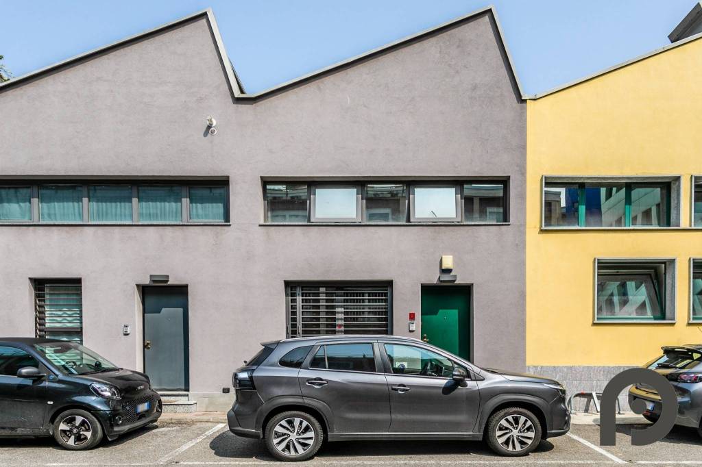 appartamento in vendita a Milano in zona Bocconi
