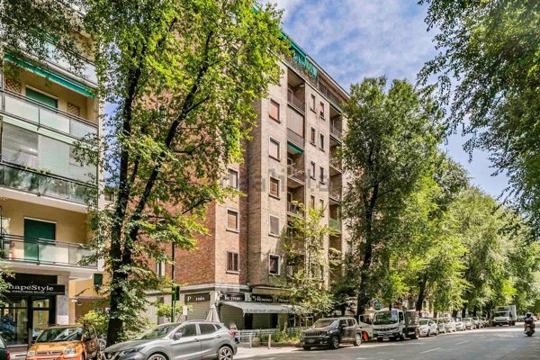 appartamento in vendita a Milano in zona Città Studi