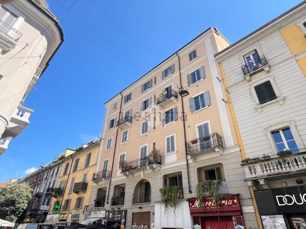 appartamento in vendita a Milano in zona Isola
