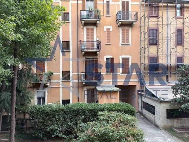 appartamento in vendita a Milano in zona Solari