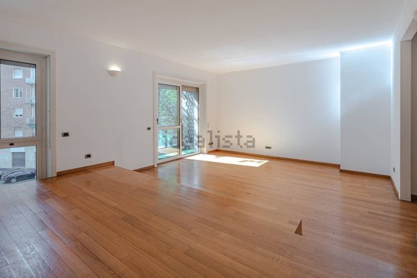 appartamento in vendita a Milano in zona Il Portello