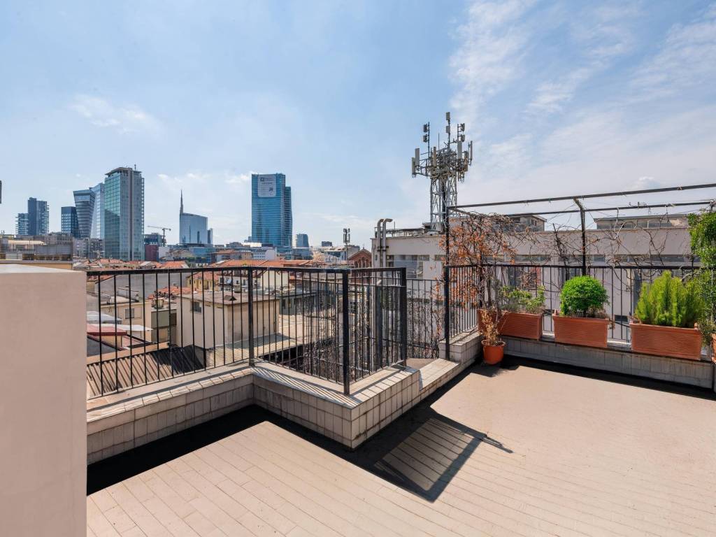 appartamento in vendita a Milano in zona Centro Direzionale