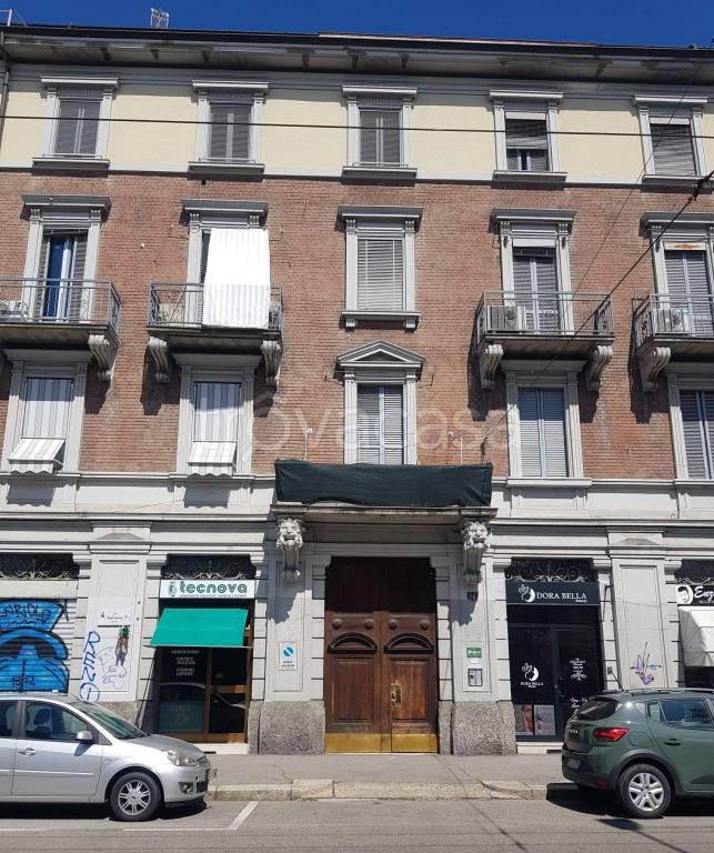 appartamento in vendita a Milano in zona Bovisa