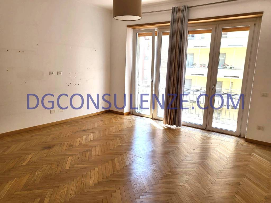 appartamento in vendita a Milano in zona Porta Romana