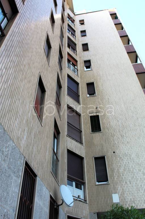 appartamento in vendita a Milano in zona Città Studi