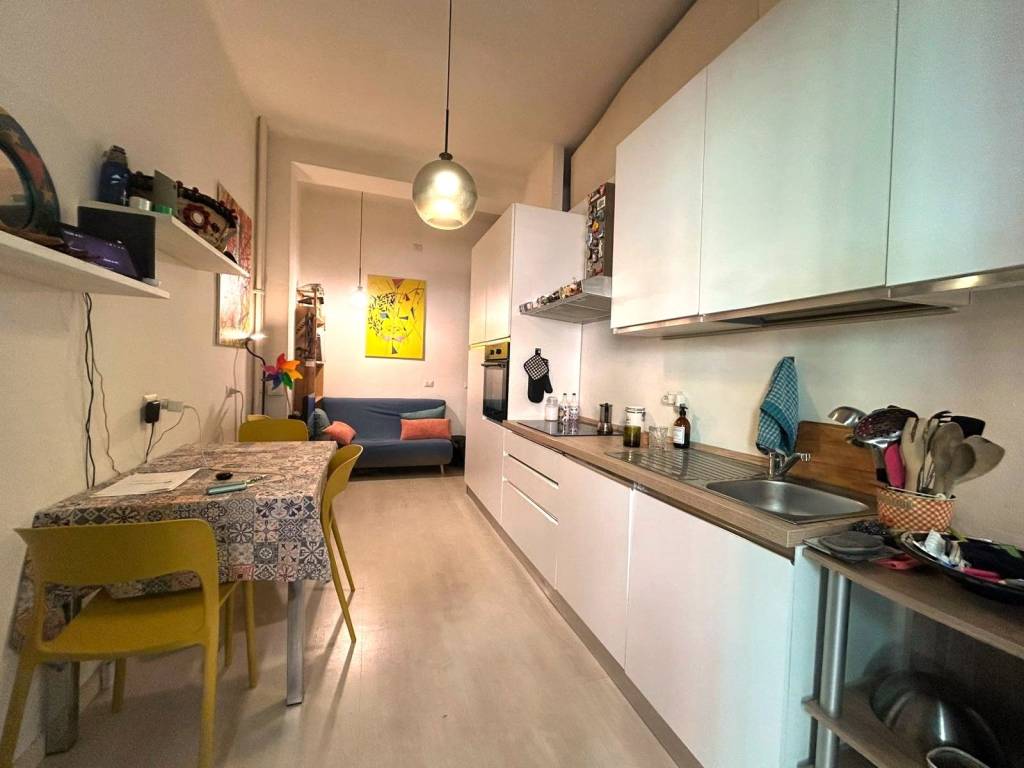 appartamento in vendita a Milano in zona Chiesa Rossa