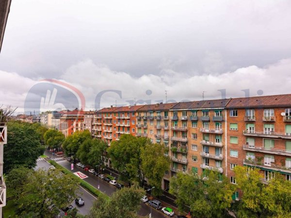 appartamento in vendita a Milano in zona Porta Romana