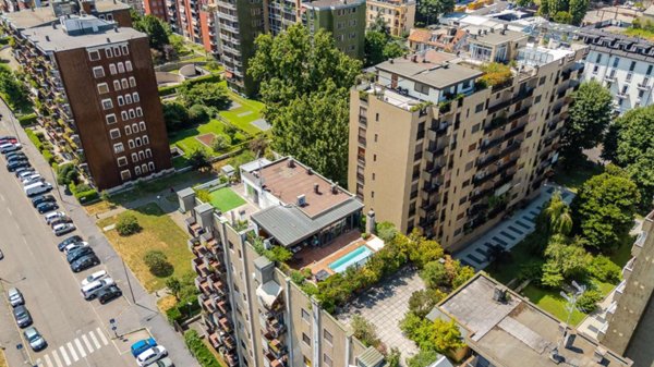 appartamento in vendita a Milano in zona Vigentino