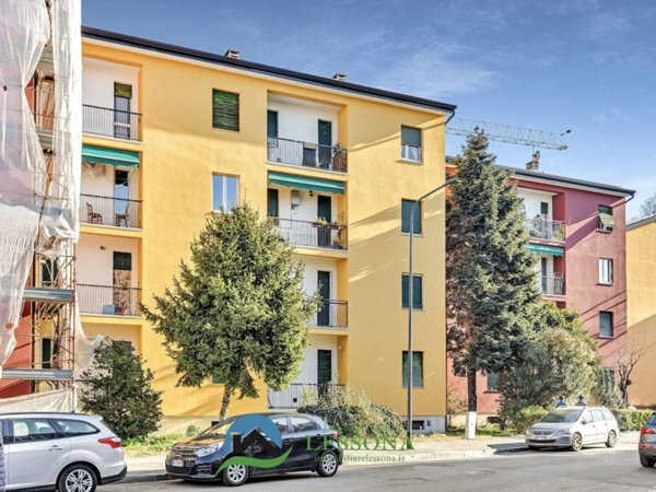 appartamento in vendita a Milano in zona Affori