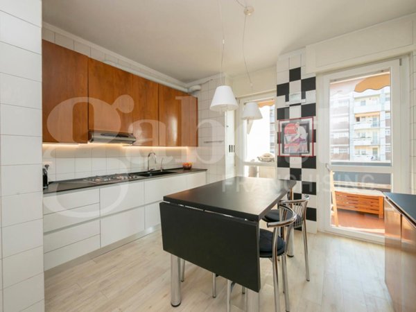appartamento in vendita a Milano in zona Musocco