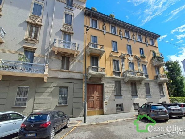 appartamento in vendita a Milano in zona Porta Romana