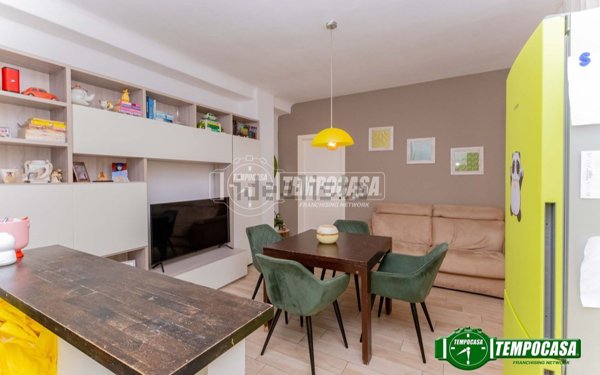 appartamento in vendita a Milano in zona Baggio