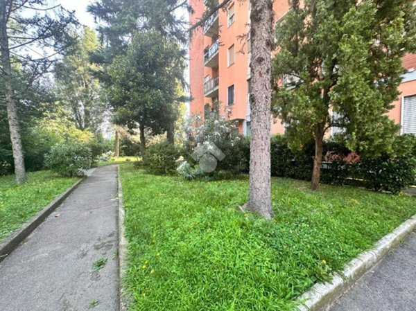 appartamento in vendita a Milano in zona Gallaratese