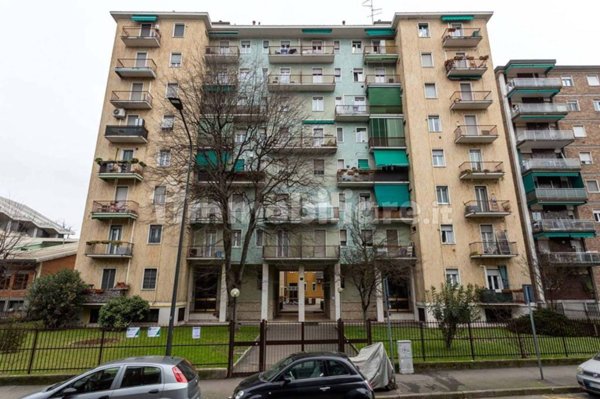 appartamento in vendita a Milano in zona Affori