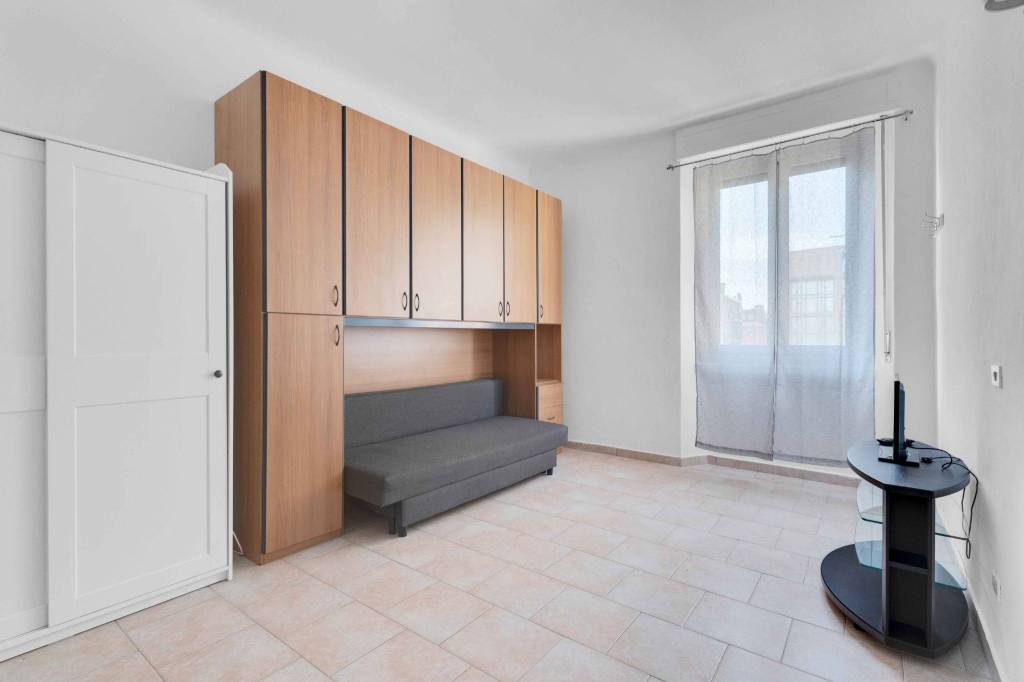 appartamento in vendita a Milano in zona Bocconi