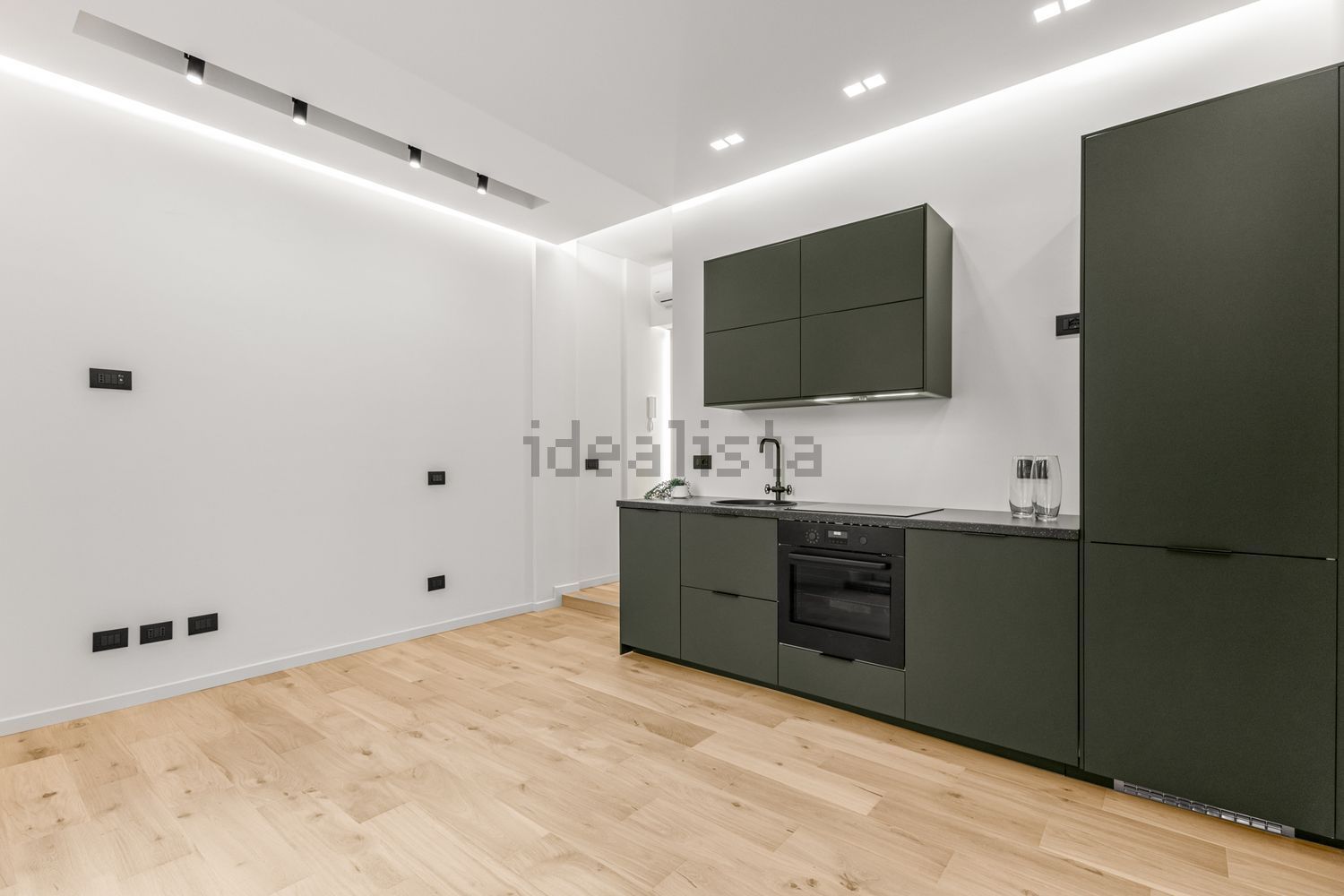 appartamento in vendita a Milano in zona Loreto