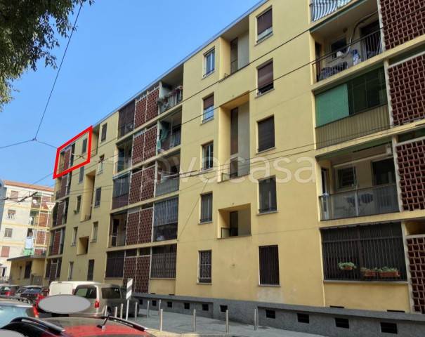 appartamento in vendita a Milano in zona Corvetto