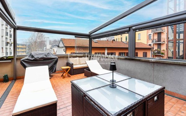 appartamento in vendita a Milano in zona Piazzale Lodi