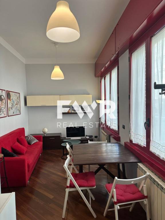 appartamento in vendita a Milano in zona Cascina dei Pomi