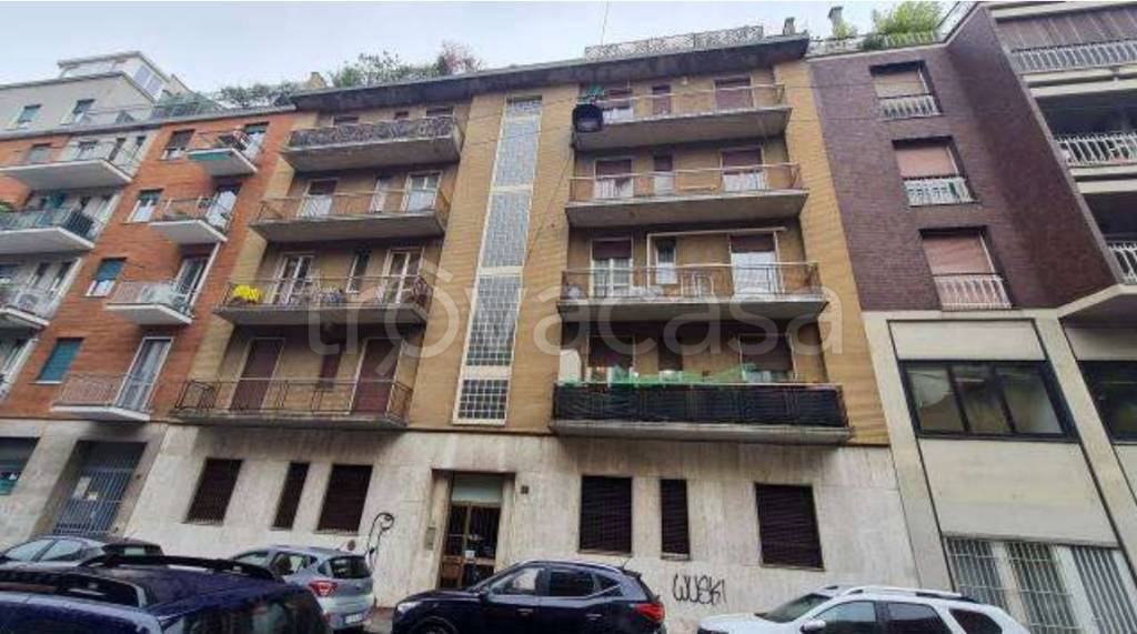 appartamento in vendita a Milano in zona Bovisa