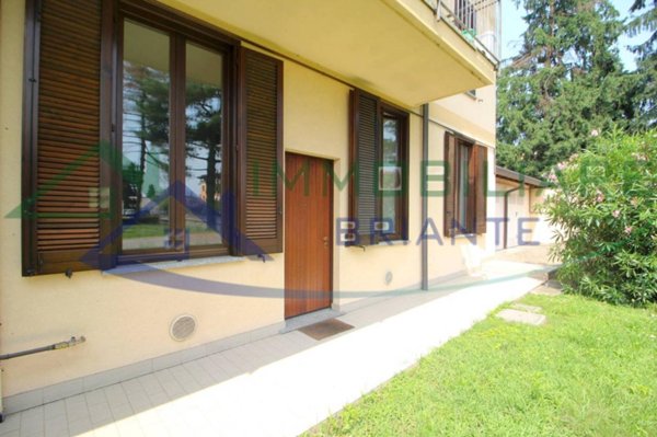 appartamento in vendita a Milano in zona Sant'Ambrogio
