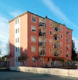 appartamento in vendita a Milano in zona Vialba