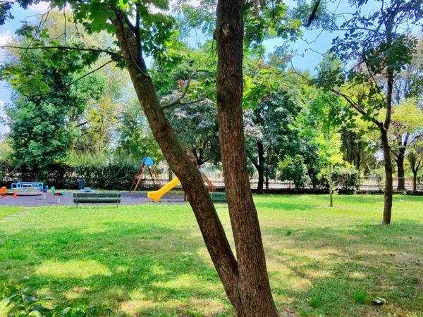 appartamento in vendita a Milano in zona Gallaratese